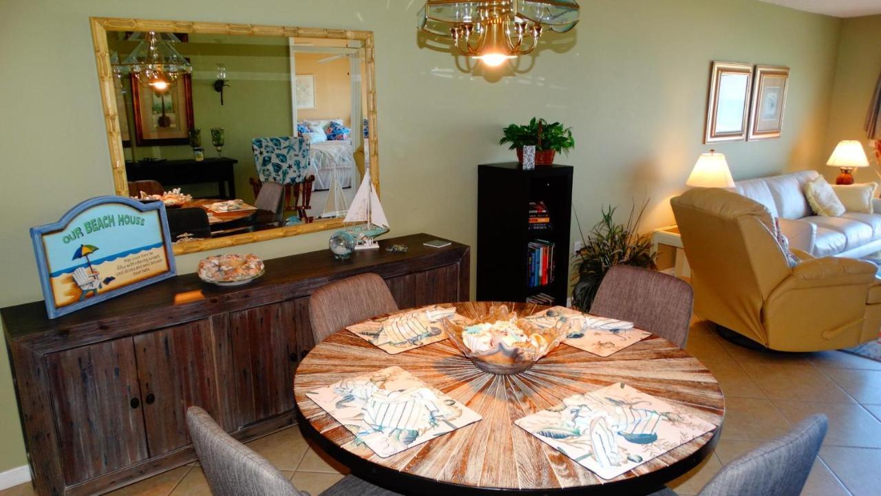 Boardwalk 201- Direct Oceanfront Condo! شاطئ كوكوا المظهر الخارجي الصورة