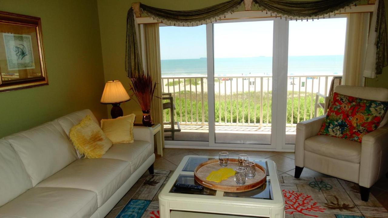 Boardwalk 201- Direct Oceanfront Condo! شاطئ كوكوا المظهر الخارجي الصورة