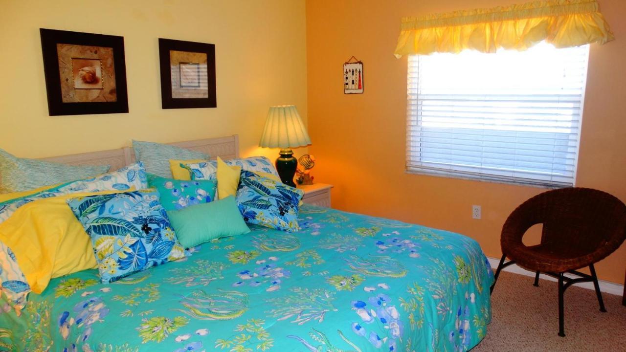 Boardwalk 201- Direct Oceanfront Condo! شاطئ كوكوا المظهر الخارجي الصورة