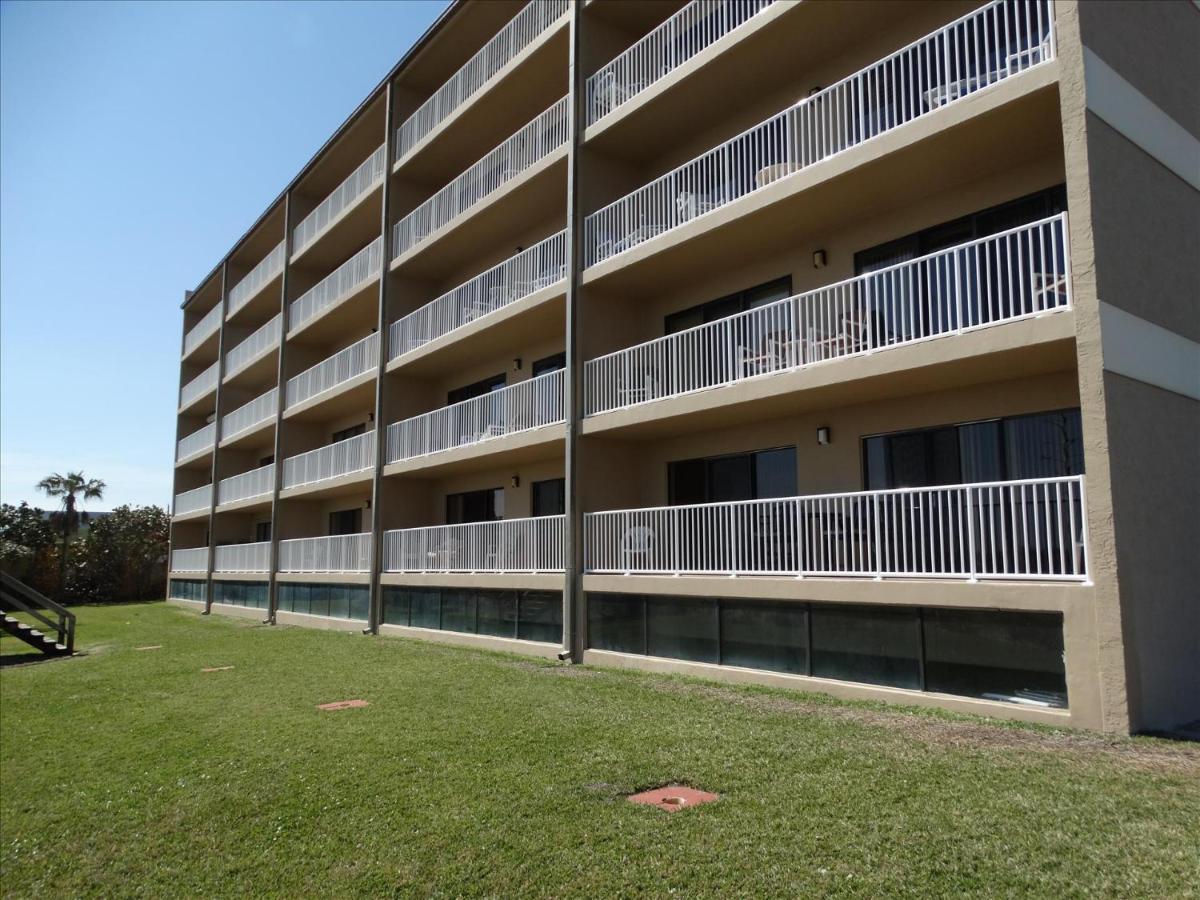 Boardwalk 201- Direct Oceanfront Condo! شاطئ كوكوا المظهر الخارجي الصورة